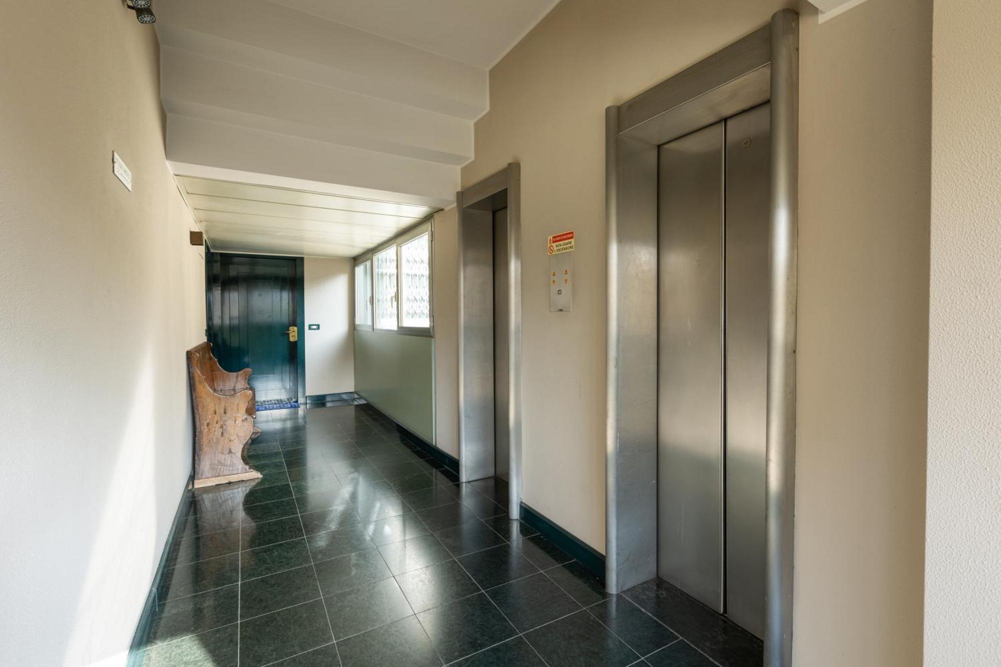 Ampio Bilocale Repubblica - Mirable Pm Apartment Milan Bagian luar foto
